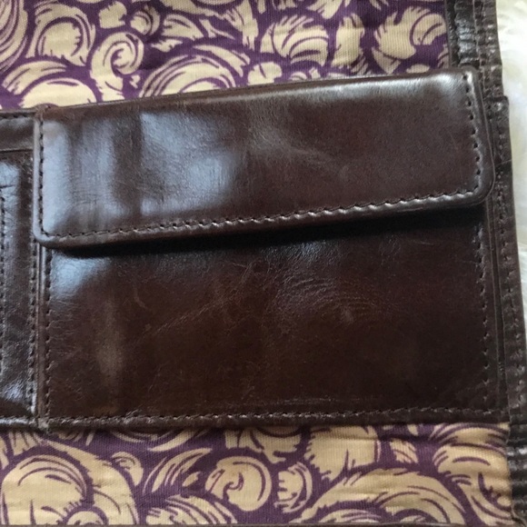 Hobo The Original Brown Leather Wallet Clutch. - Picture 5 of 10